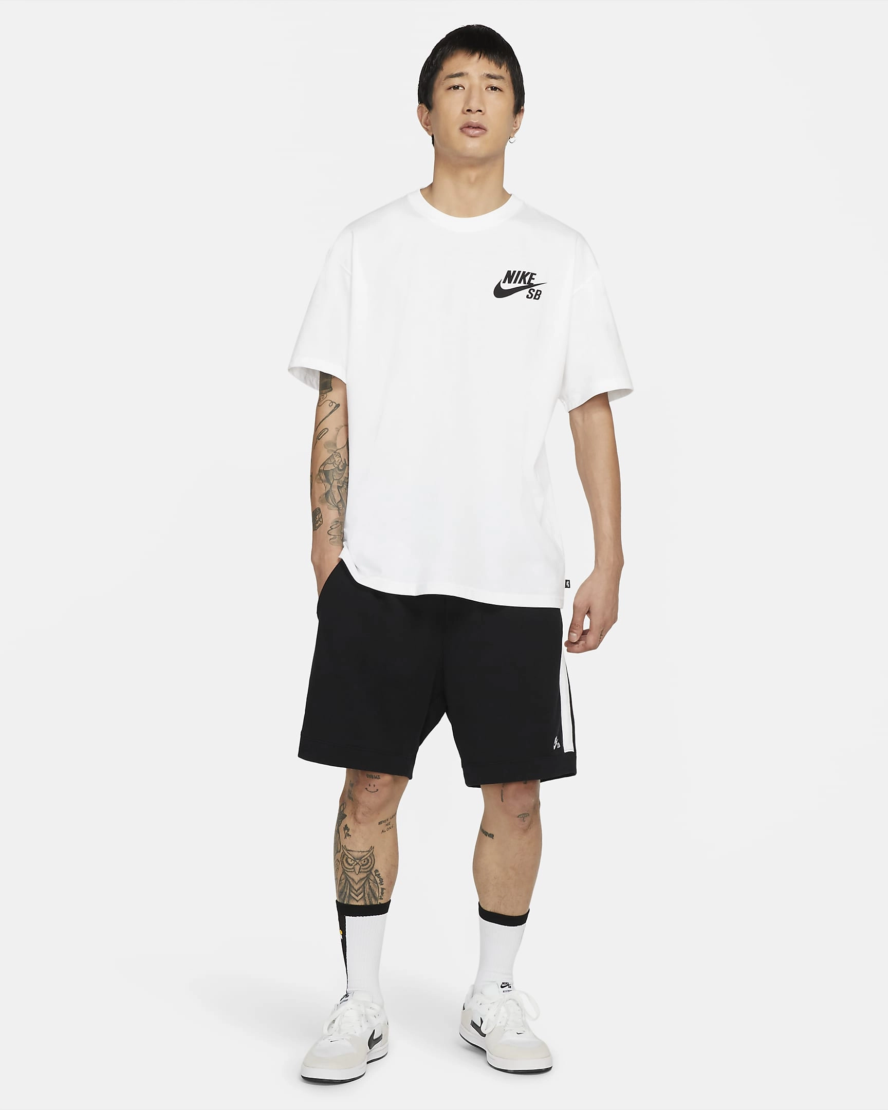 Nike SB Logo Skate T-Shirt - Klæ på deg legendestilen med denne ikoniske skater-T-skjorten